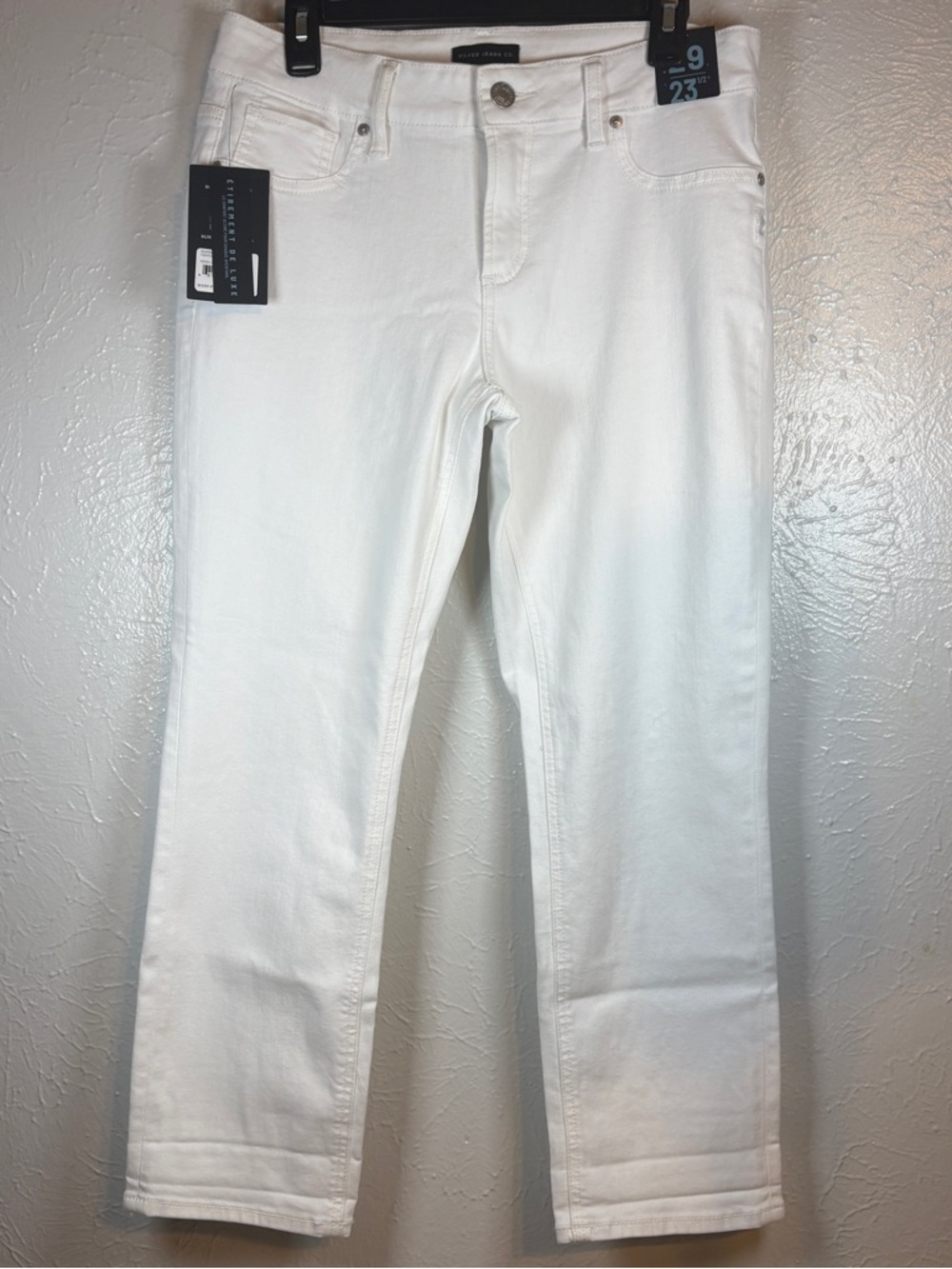 NWT Silver Jeans Elyse Mid Rise Capri Jeans W29 L23.5 White $79